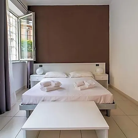 Aparthotel Mole27 - Resart